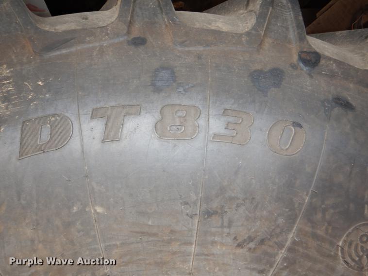 image for item DE0146 (2) Goodyear Optitrac 900/75R32 tires