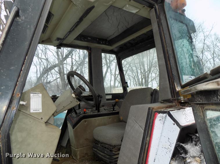 image for item DE7614 1987 Case IH 3594 MFWD tractor