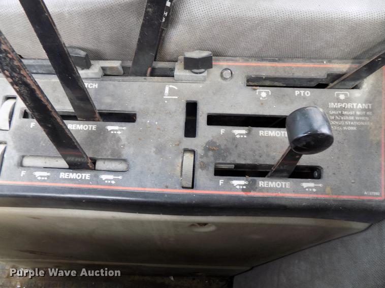 image for item DE7614 1987 Case IH 3594 MFWD tractor