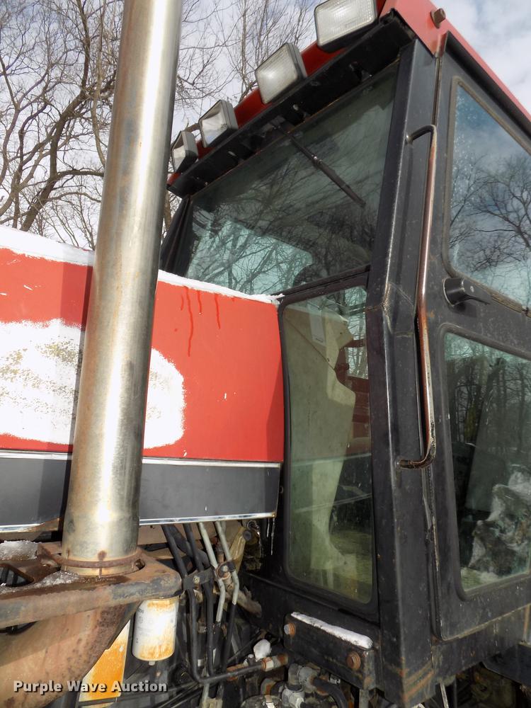 image for item DE7614 1987 Case IH 3594 MFWD tractor