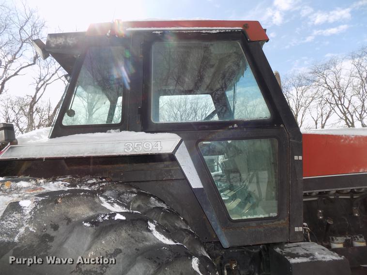 image for item DE7614 1987 Case IH 3594 MFWD tractor