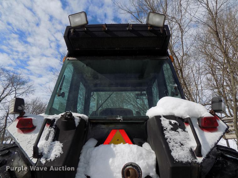 image for item DE7614 1987 Case IH 3594 MFWD tractor