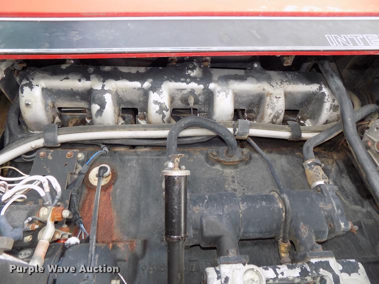 image for item DE7614 1987 Case IH 3594 MFWD tractor