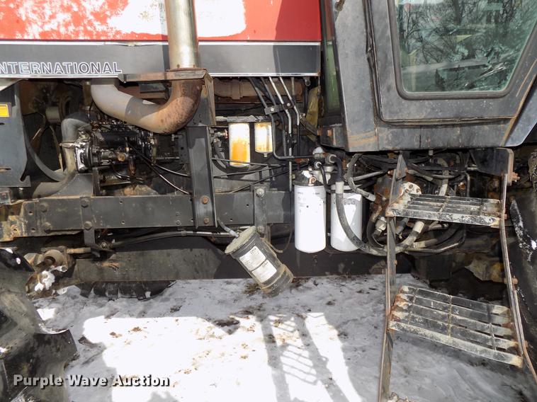 image for item DE7614 1987 Case IH 3594 MFWD tractor