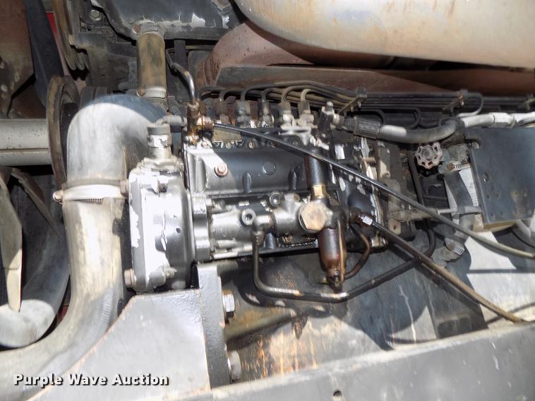 image for item DE7614 1987 Case IH 3594 MFWD tractor