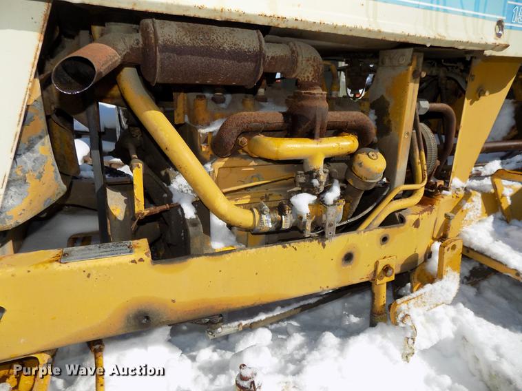 image for item DE7618 1969 International 154 Cub Lo-Boy tractor