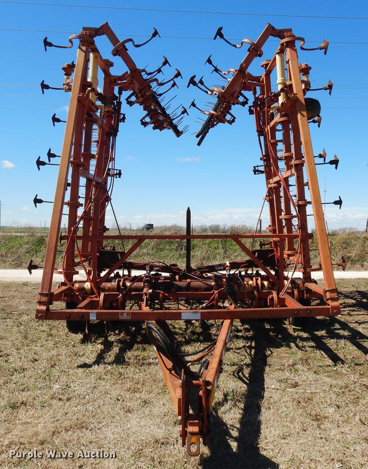 image for item DF4364 Krause 4100 field cultivator