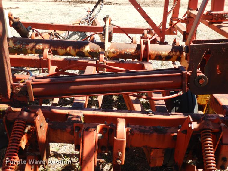 image for item DF4364 Krause 4100 field cultivator