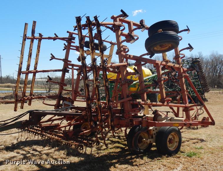 image for item DF4367 Krause 4100 field cultivator