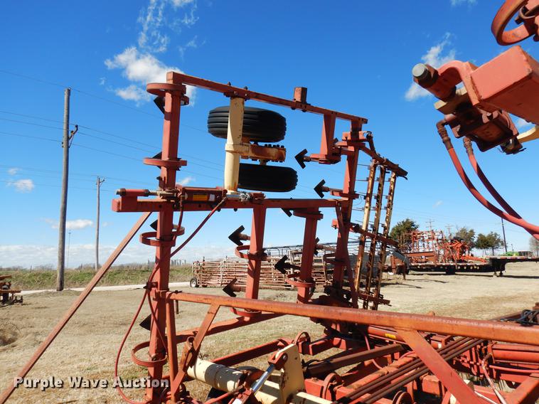 image for item DF4367 Krause 4100 field cultivator