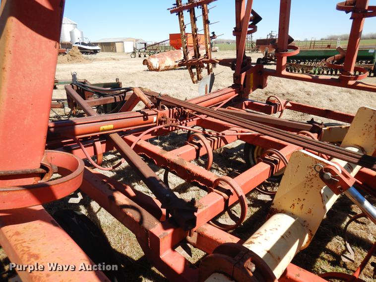 image for item DF4367 Krause 4100 field cultivator