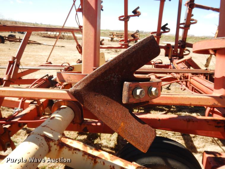 image for item DF4367 Krause 4100 field cultivator