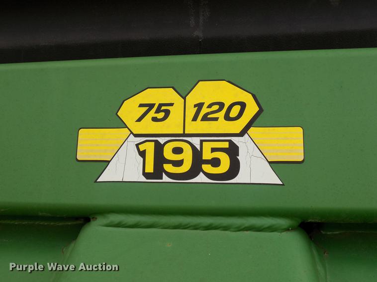 image for item DF4370 John Deere 730 air seeder