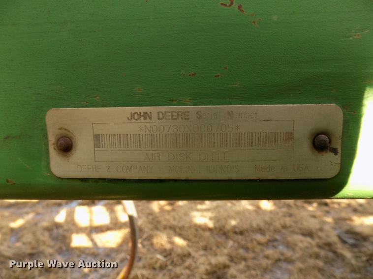 image for item DF4370 John Deere 730 air seeder