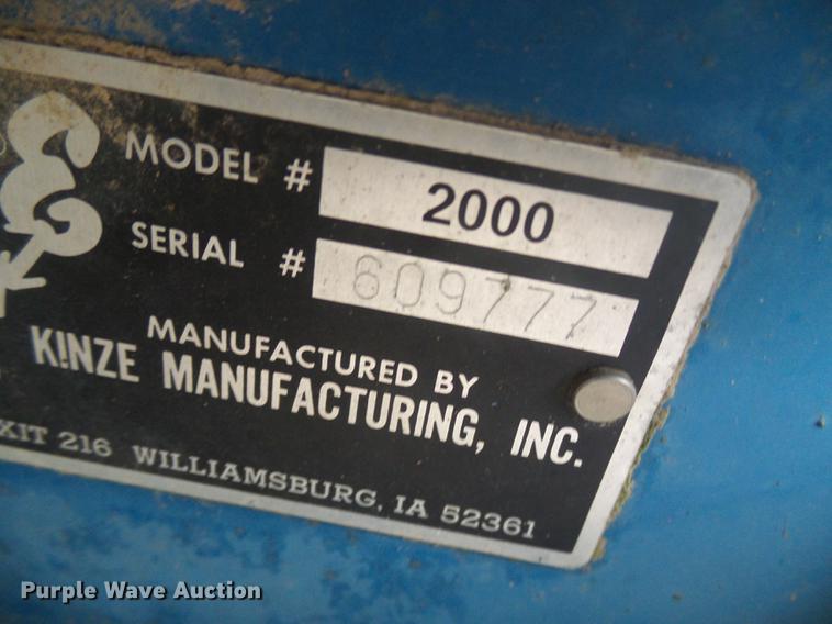 image for item DF7148 Kinze 2000 no-till planter