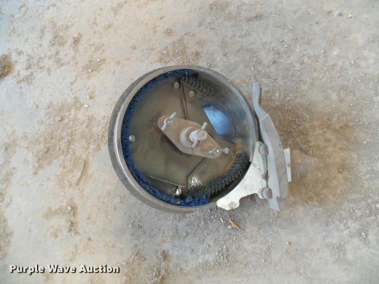 image for item DF7148 Kinze 2000 no-till planter