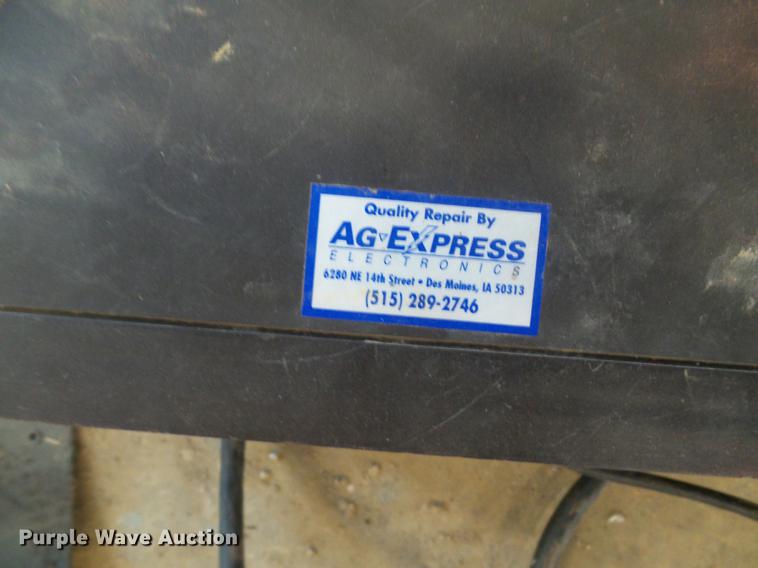 image for item DF7148 Kinze 2000 no-till planter