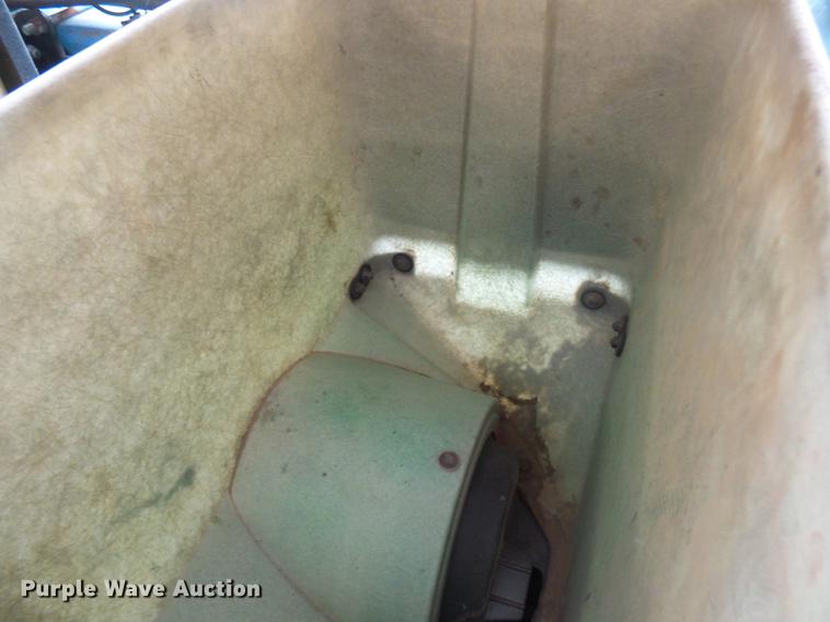 image for item DF7148 Kinze 2000 no-till planter