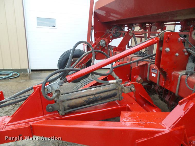 image for item DF7149 Case IH 5400 Soybean Special grain drill