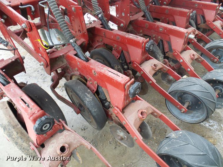 image for item DF7149 Case IH 5400 Soybean Special grain drill
