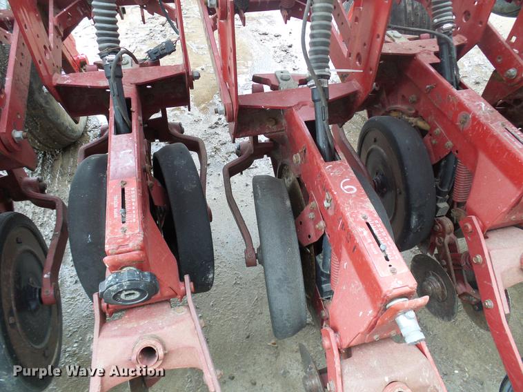 image for item DF7149 Case IH 5400 Soybean Special grain drill