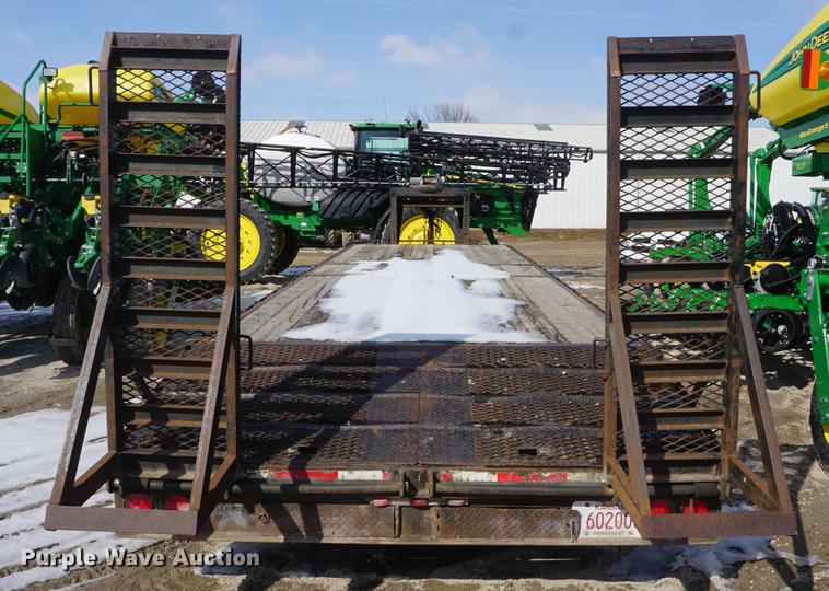 image for item DF7646 2002 Neal equipment trailer