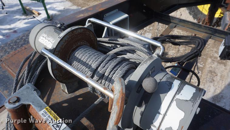 image for item DF7646 2002 Neal equipment trailer