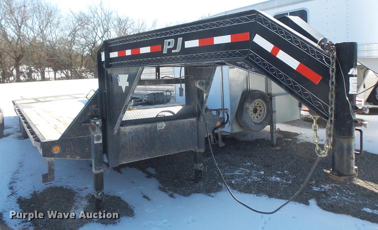 image for item DF7647 2009 PJ equipment trailer