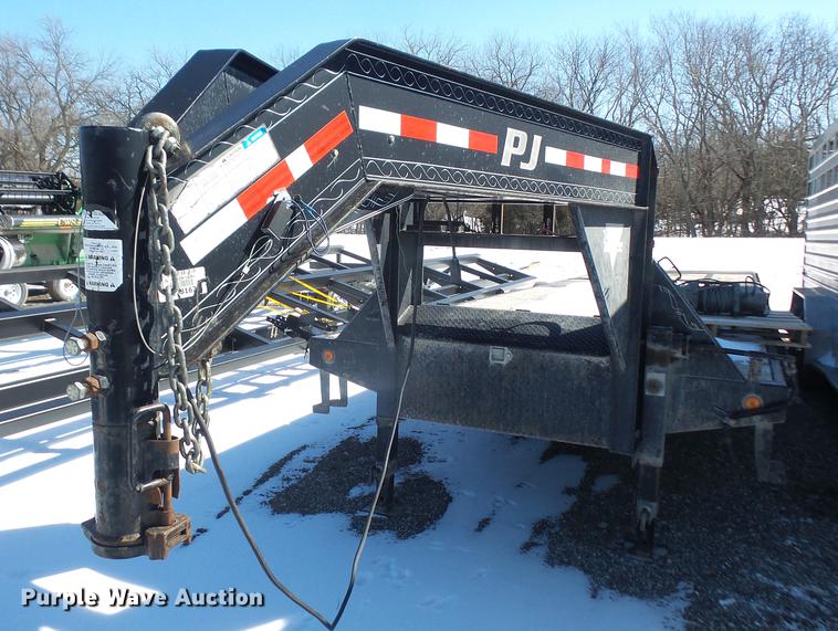 image for item DF7647 2009 PJ equipment trailer