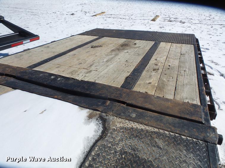 image for item DF7647 2009 PJ equipment trailer