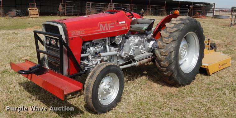 image for item DK9819 Massey-Ferguson 230 tractor