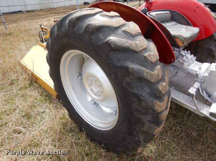 image for item DK9819 Massey-Ferguson 230 tractor