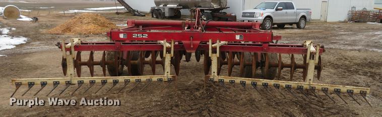 image for item EV9586 White disk