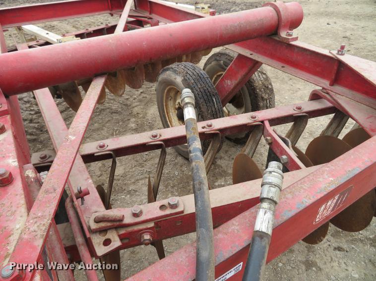 image for item EV9586 White disk