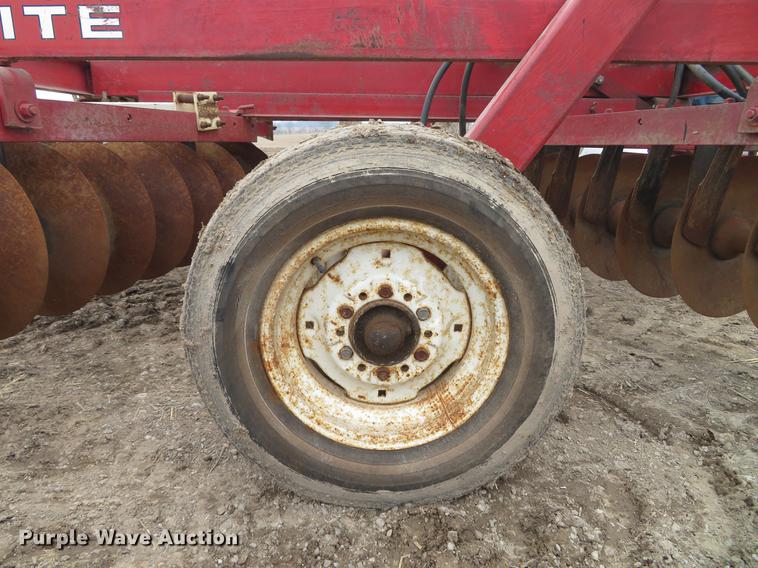 image for item EV9586 White disk