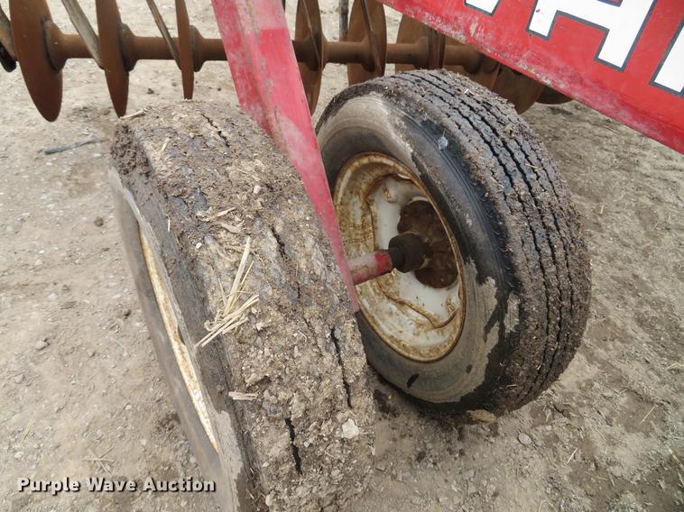 image for item EV9586 White disk