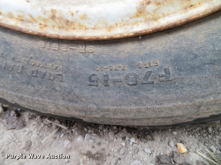 image for item EV9586 White disk