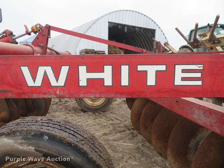 image for item EV9586 White disk