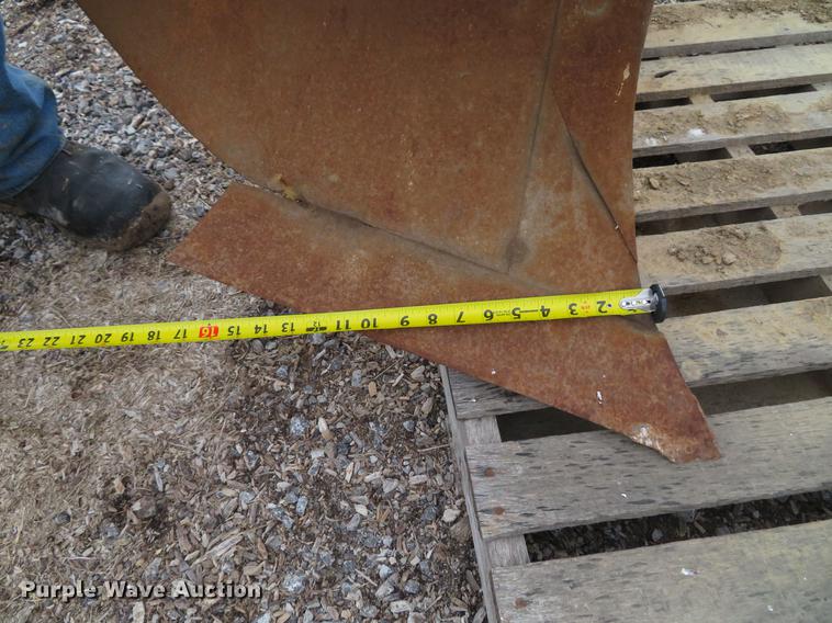 image for item EV9587 International 540 four bottom plow