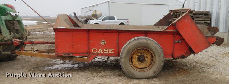 image for item EV9588 Case 115 manure spreader
