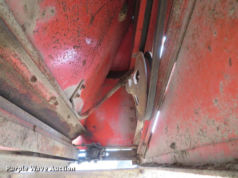 image for item EV9588 Case 115 manure spreader