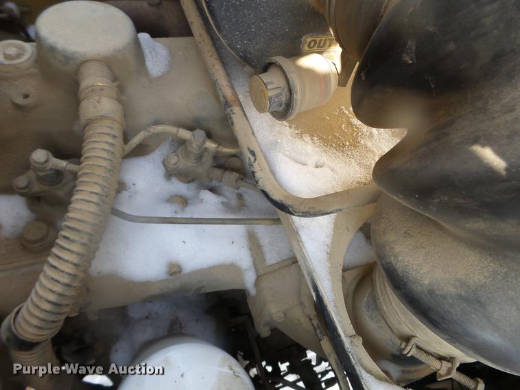 image for item EW9962 1995 Caterpillar DP100 forklift