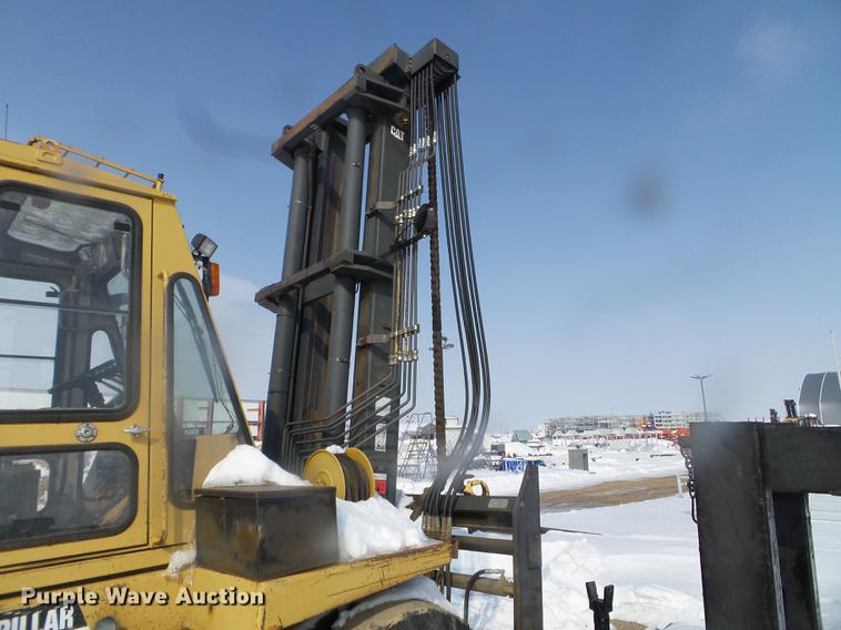 image for item EW9962 1995 Caterpillar DP100 forklift