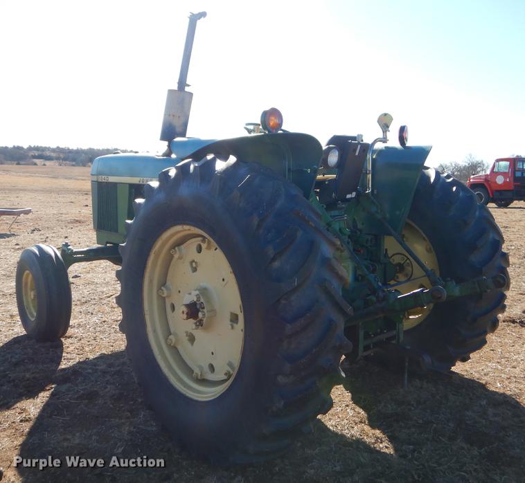 image for item EZ9810 John Deere 2840 tractor