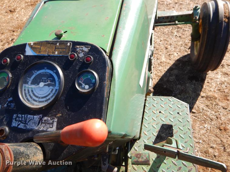 image for item EZ9810 John Deere 2840 tractor