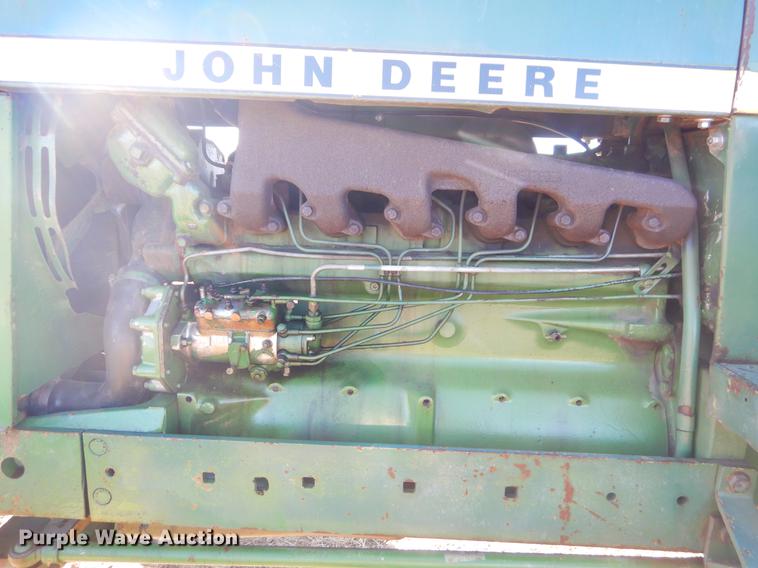 image for item EZ9810 John Deere 2840 tractor