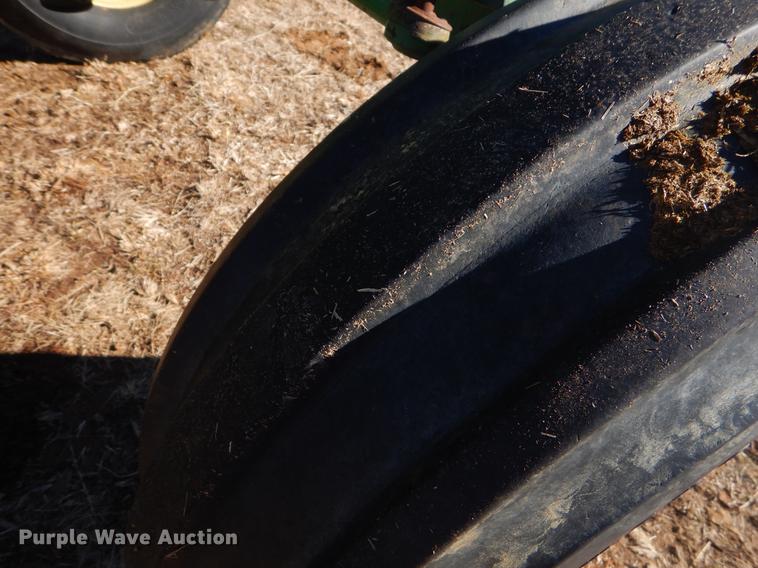 image for item EZ9810 John Deere 2840 tractor