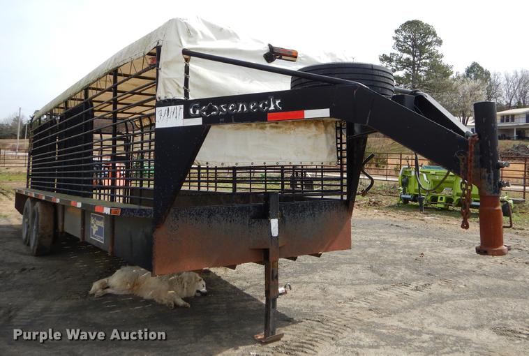 image for item EZ9822 2007 Gooseneck Trailers 07'24X6'8"A7B1 livestock trailer