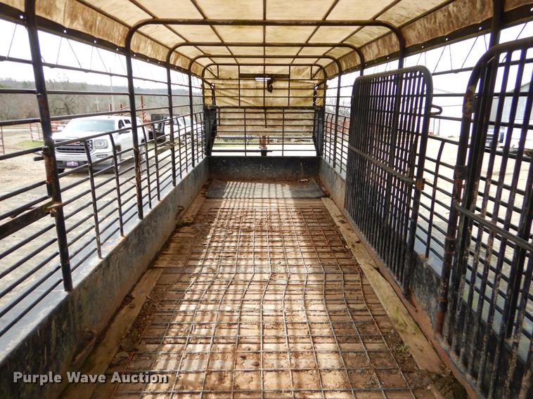 image for item EZ9822 2007 Gooseneck Trailers 07'24X6'8"A7B1 livestock trailer