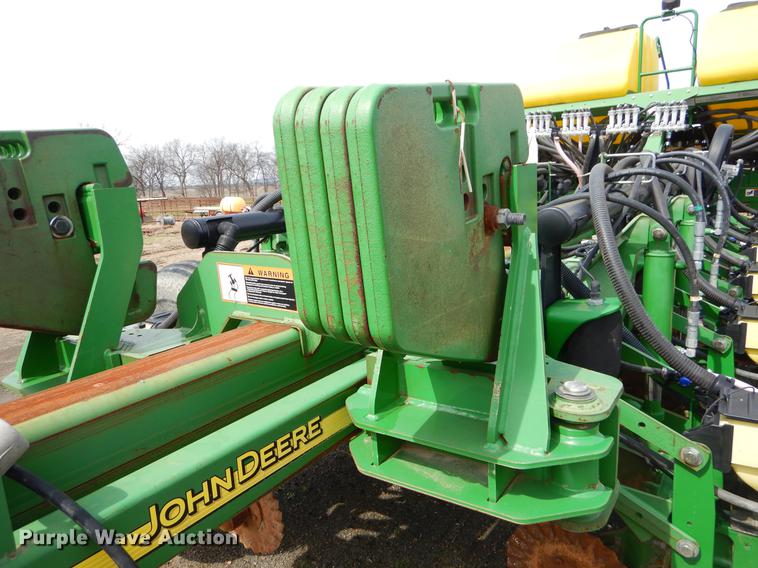 image for item EZ9824 2011 John Deere 1770NT no-till planter with nurse tank trailer